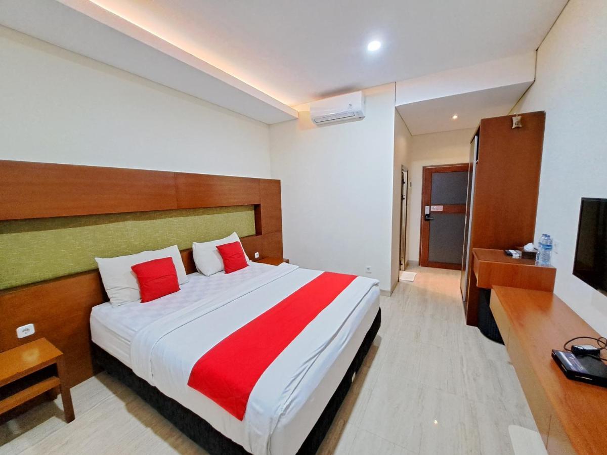 โอโย 2234 เดวี อุมา เฮาส์ Hotel เดนปาซาร์ ภายนอก รูปภาพ