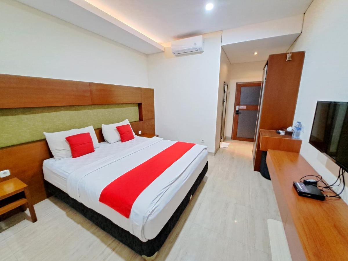 โอโย 2234 เดวี อุมา เฮาส์ Hotel เดนปาซาร์ ภายนอก รูปภาพ